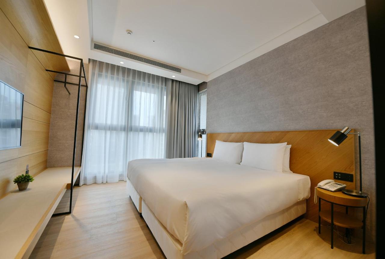 Serviced apartments for rent in New Taipei, CHECK inn Select New Taipei